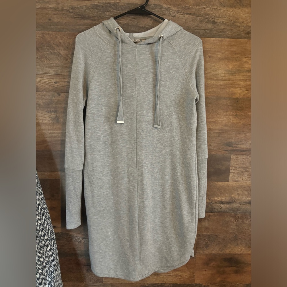 Athleta dress
